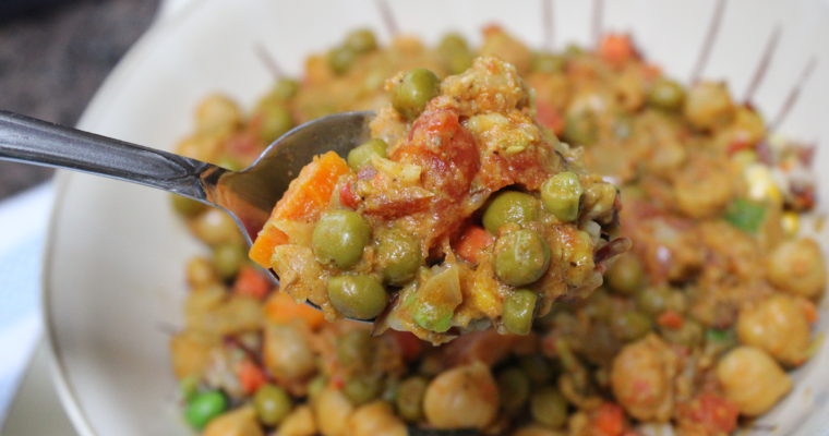 Crockpot Chickpea Coconut Curry!